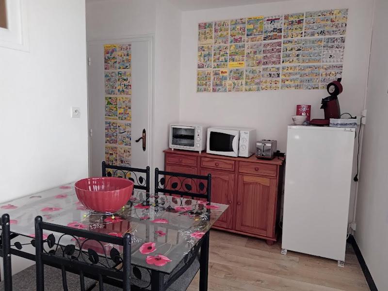 Appartement Le Labyrinthe Du Peintre Bransat Экстерьер фото