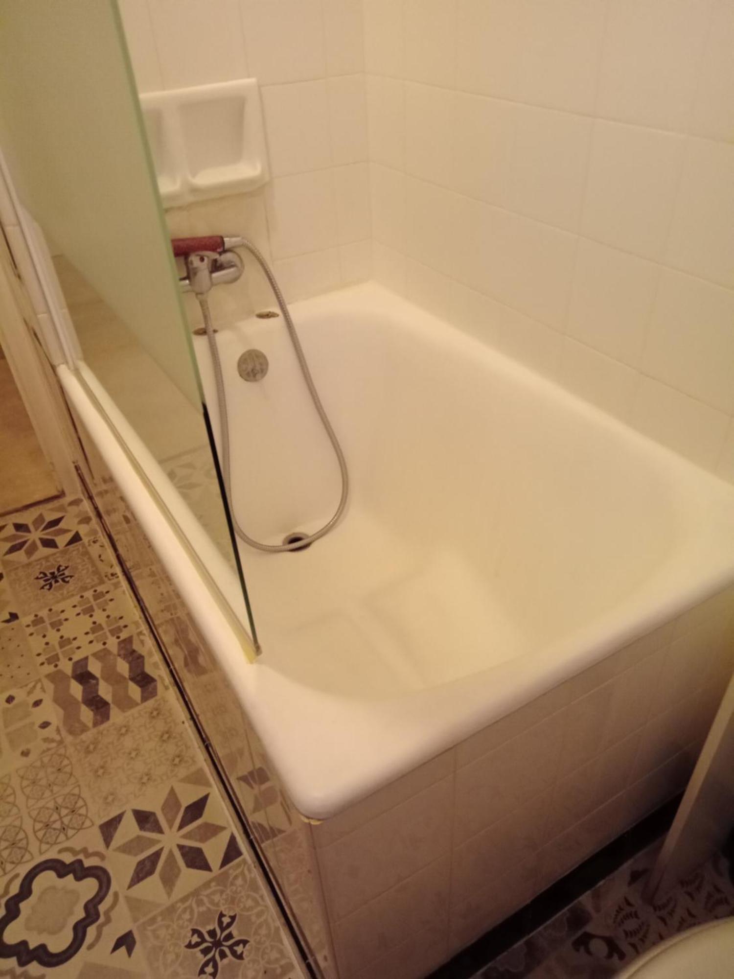 Appartement Le Labyrinthe Du Peintre Bransat Номер фото